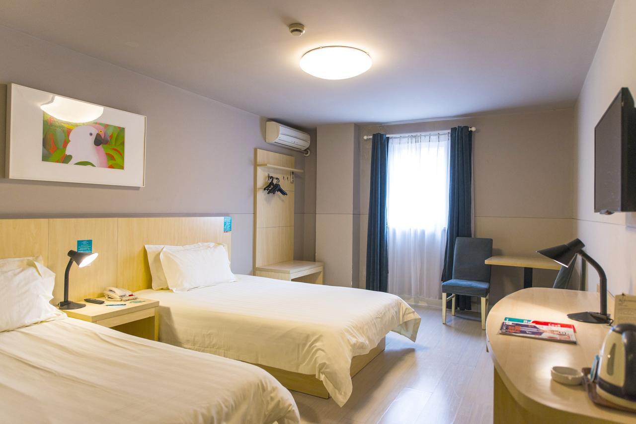 Jingjiang Baoshan Shengqiao 3*